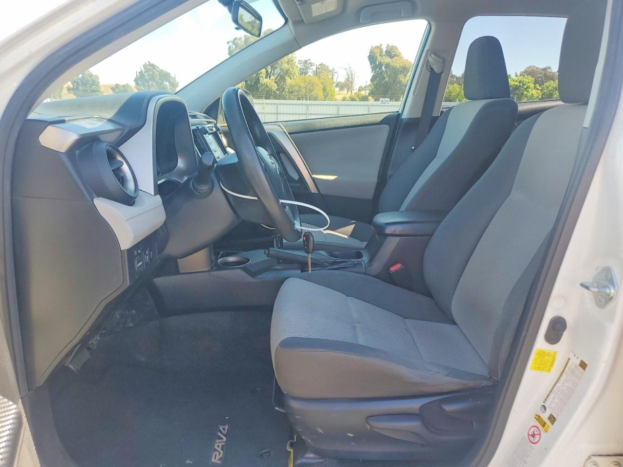 2014 TOYOTA RAV4