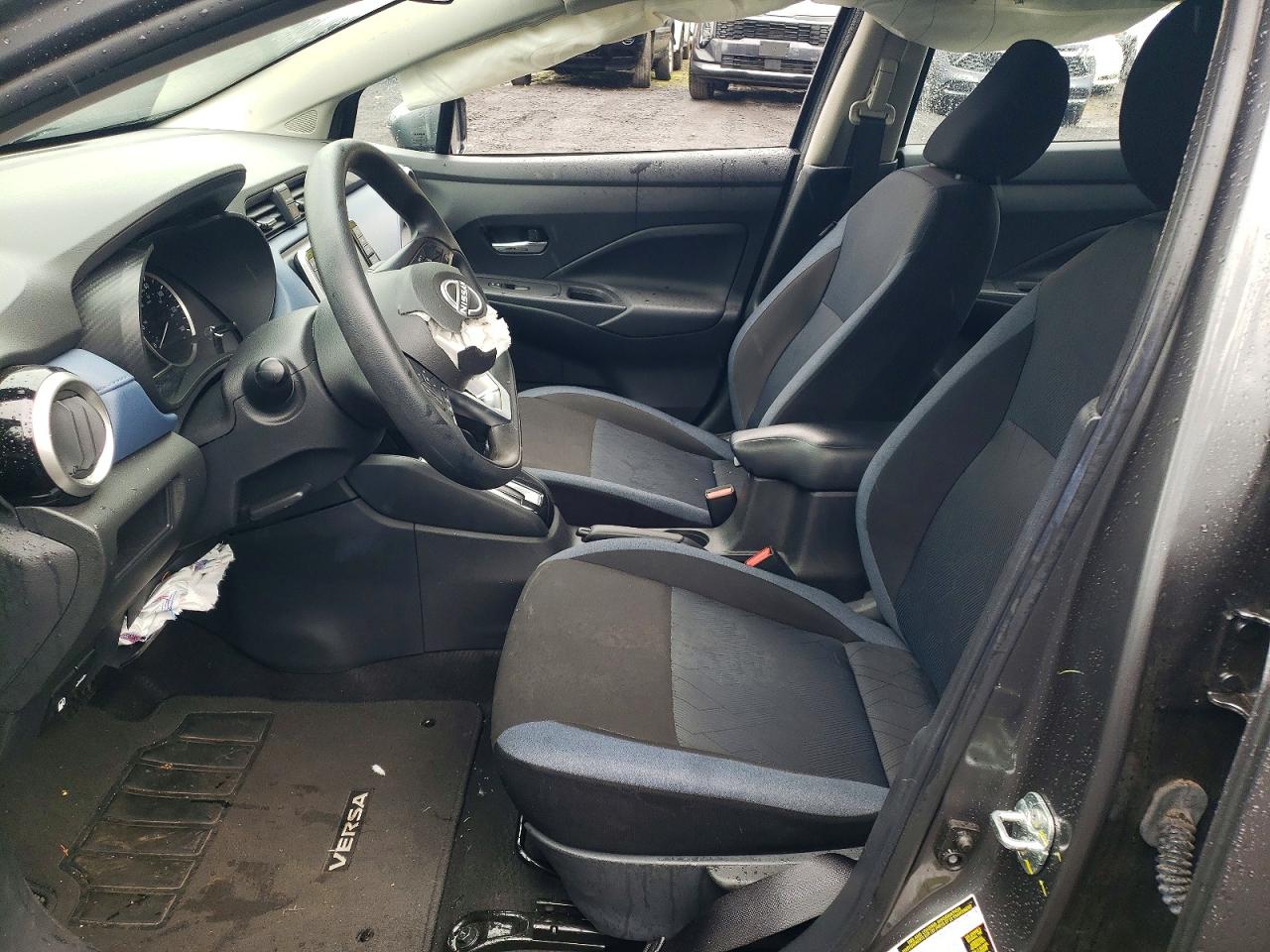 2024 NISSAN VERSA