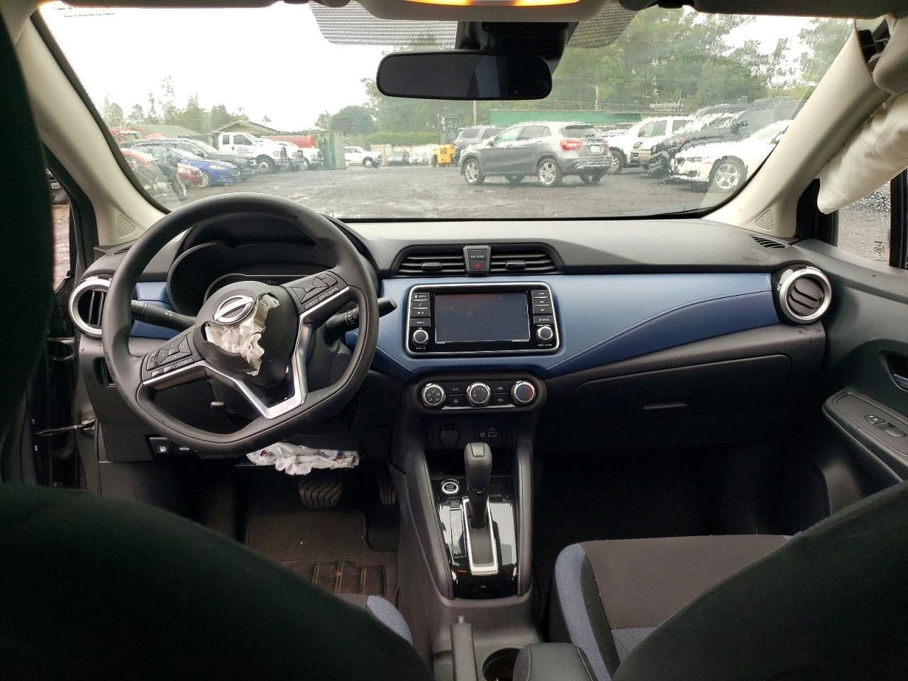 2024 NISSAN VERSA