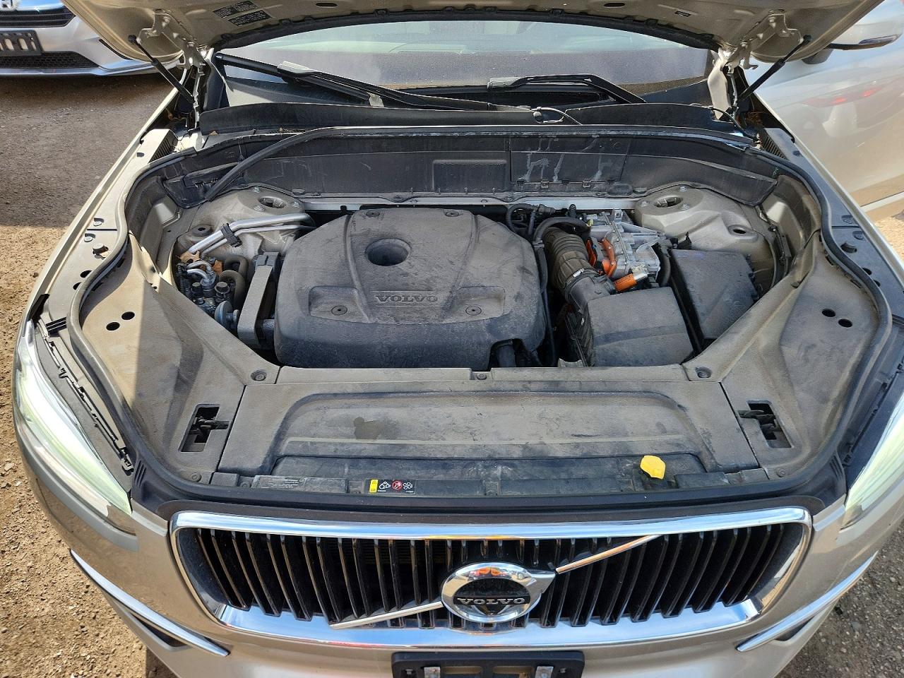 2016 VOLVO XC90