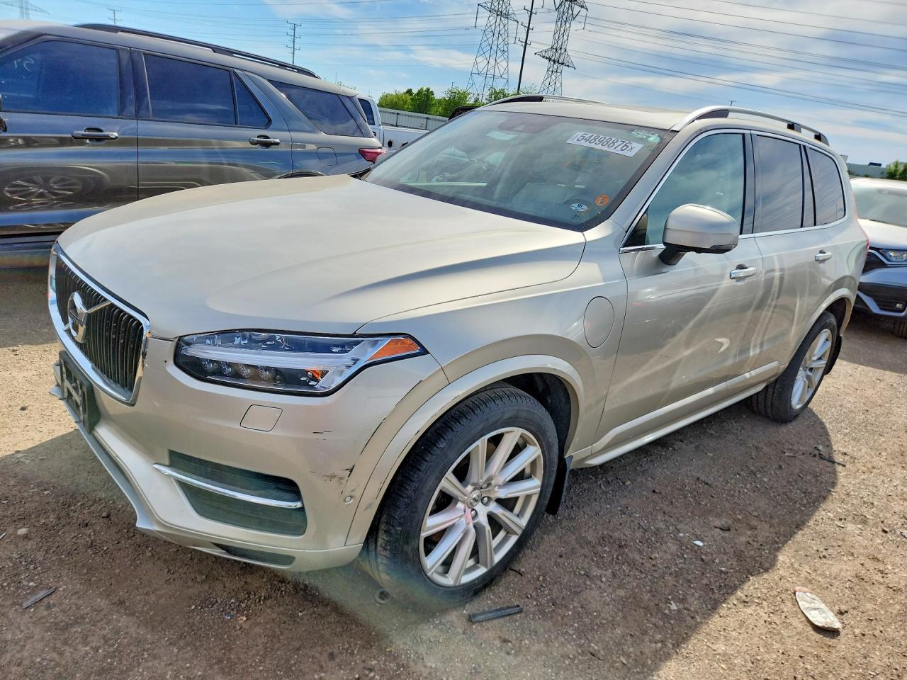 2016 VOLVO XC90