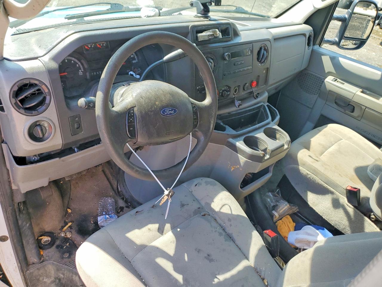 2017 FORD ECONOLINE