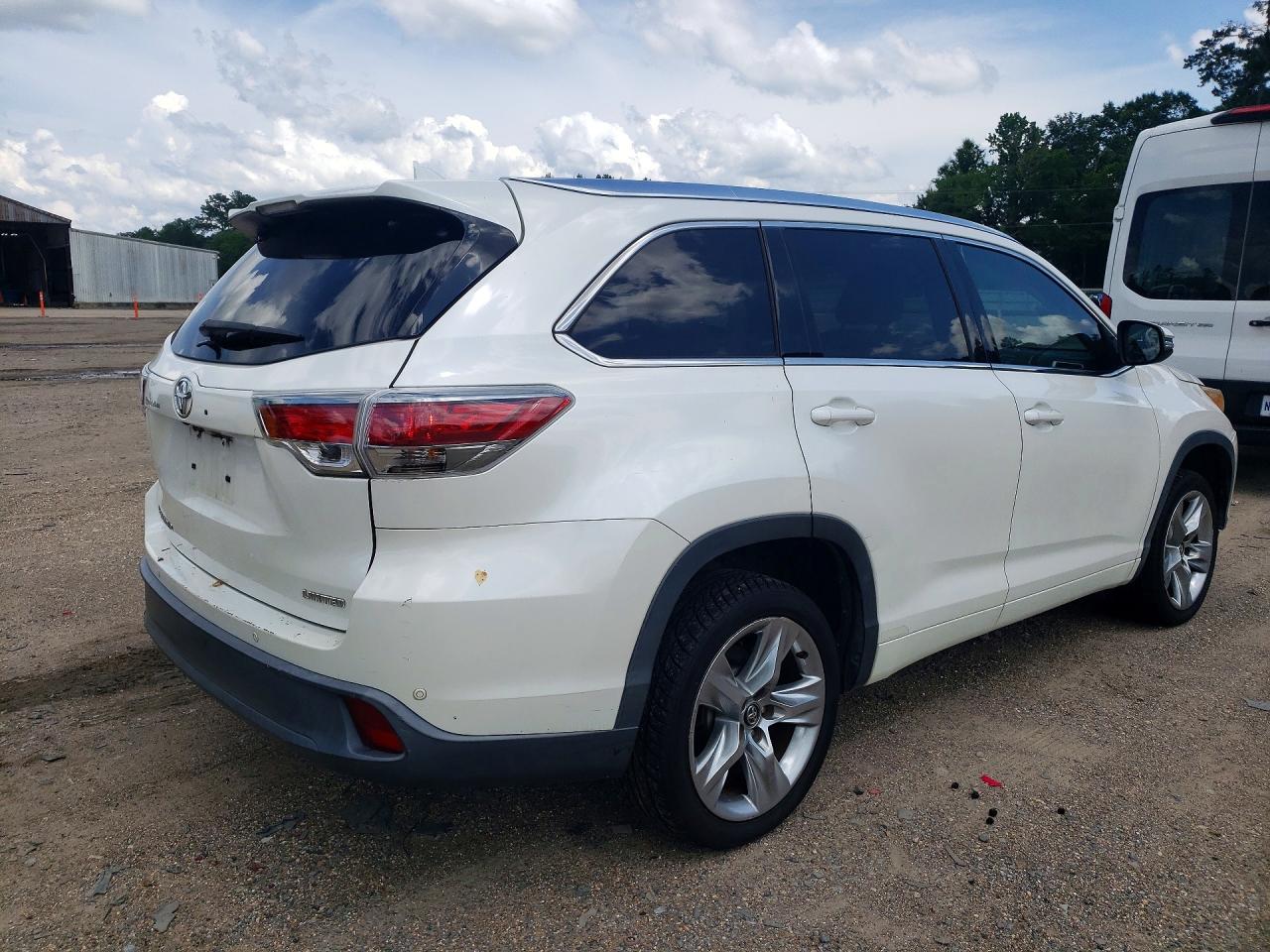 2016 TOYOTA HIGHLANDER