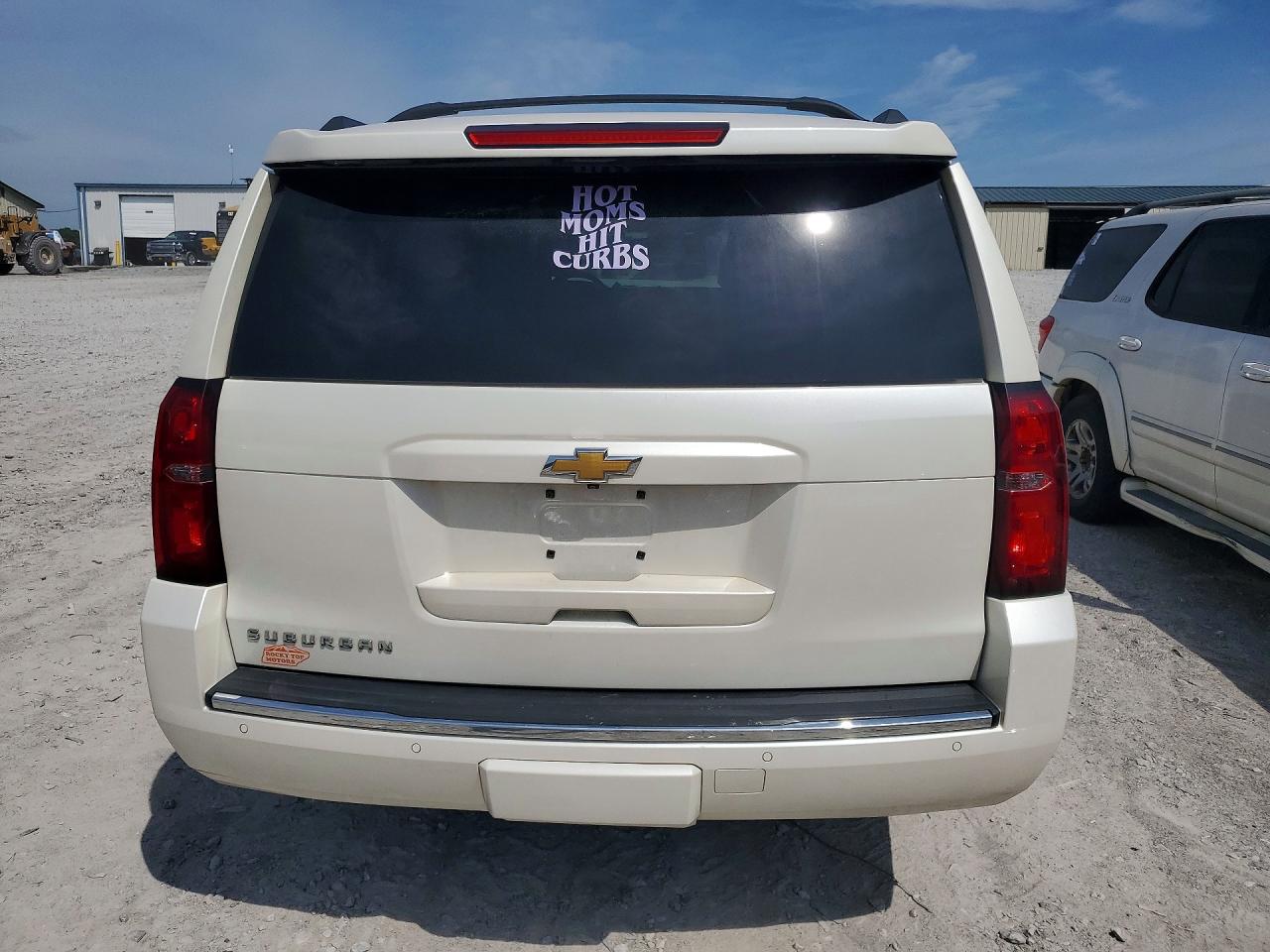 2015 CHEVROLET SUBURBAN