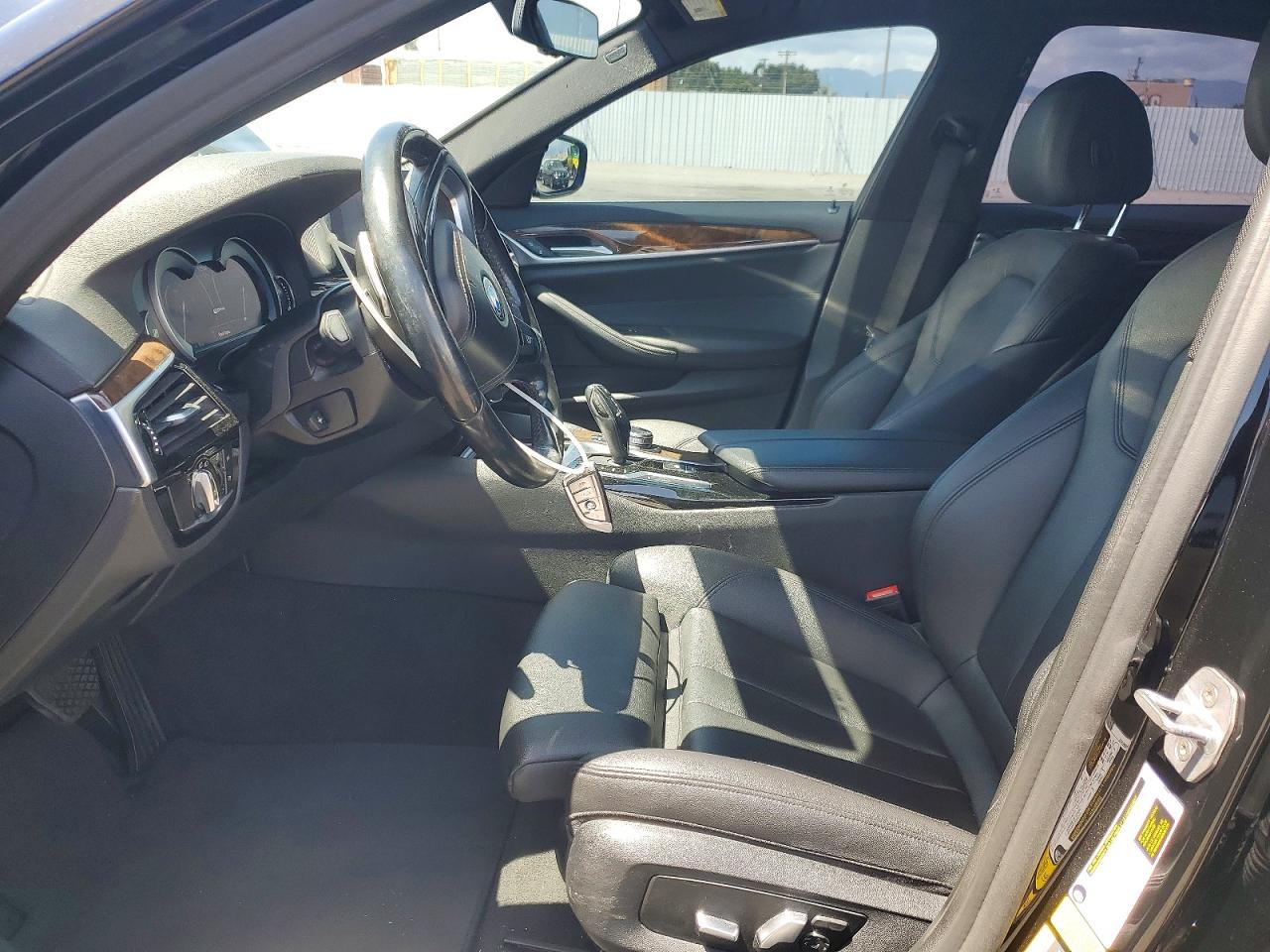 2019 BMW 5 SERIES