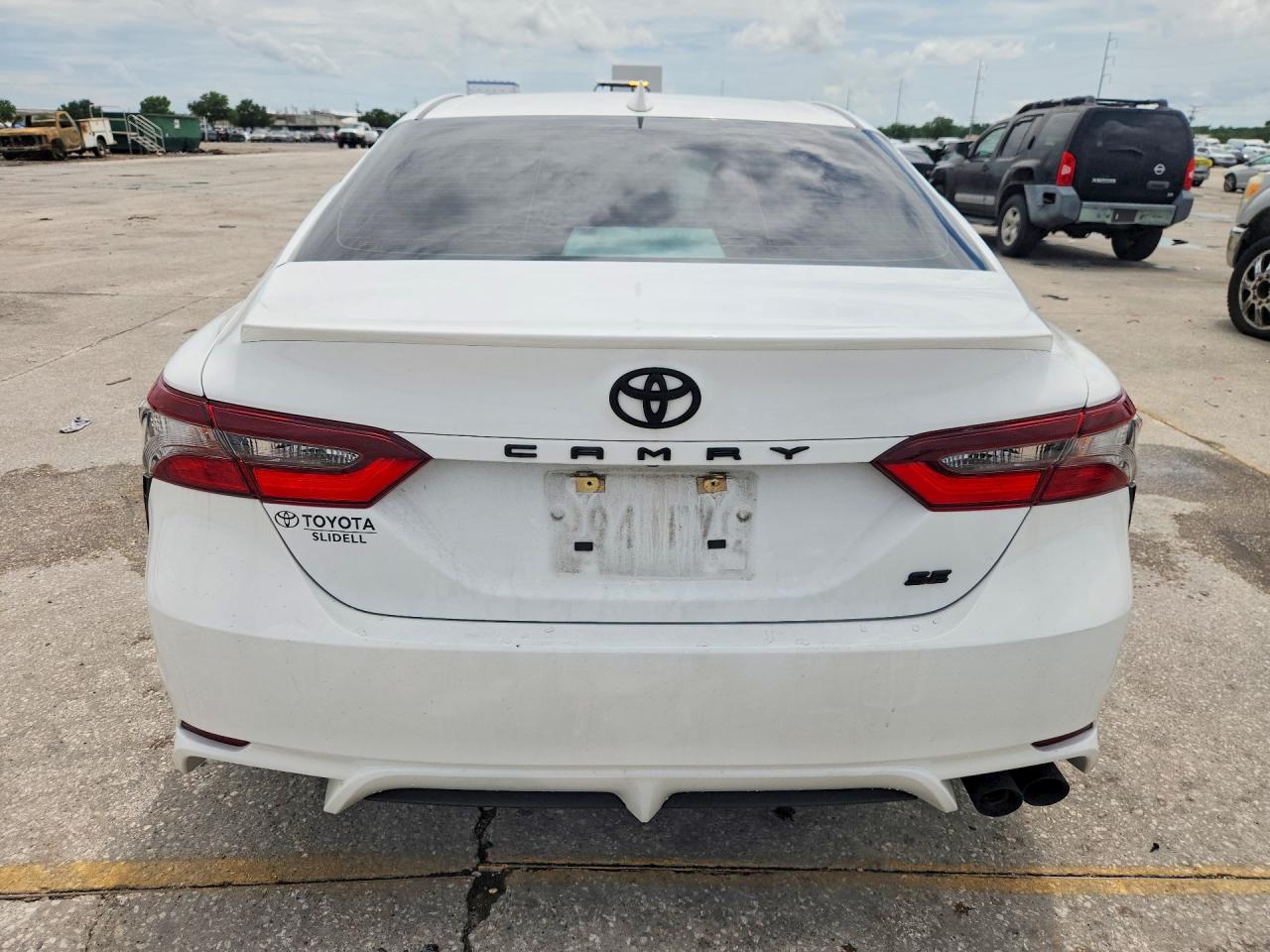 2023 TOYOTA CAMRY
