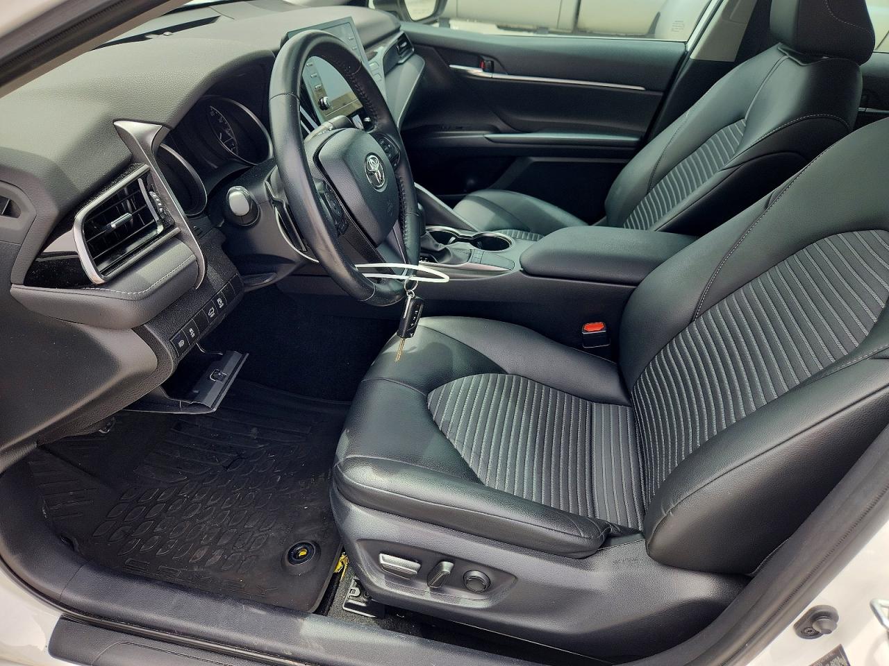 2023 TOYOTA CAMRY