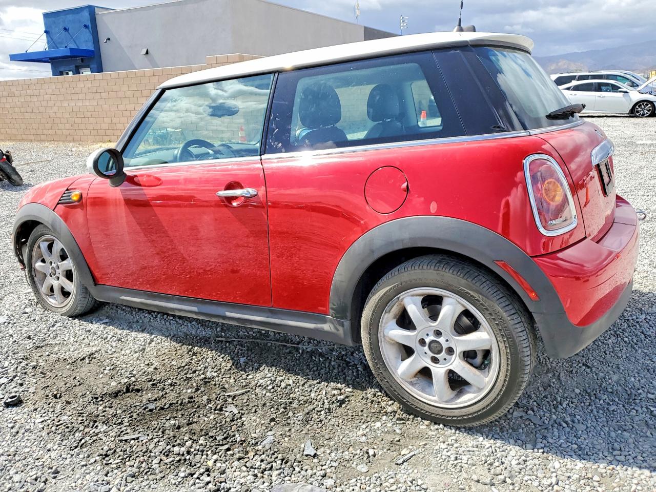 2010 MINI COOPER