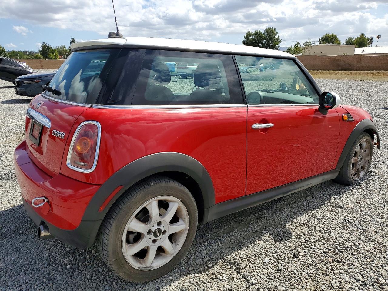 2010 MINI COOPER