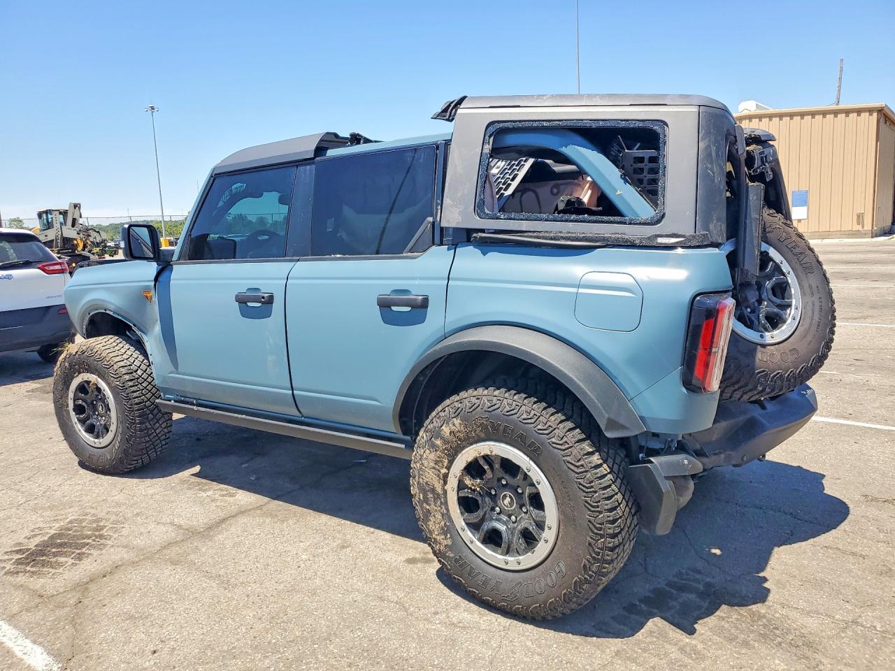 2023 FORD BRONCO
