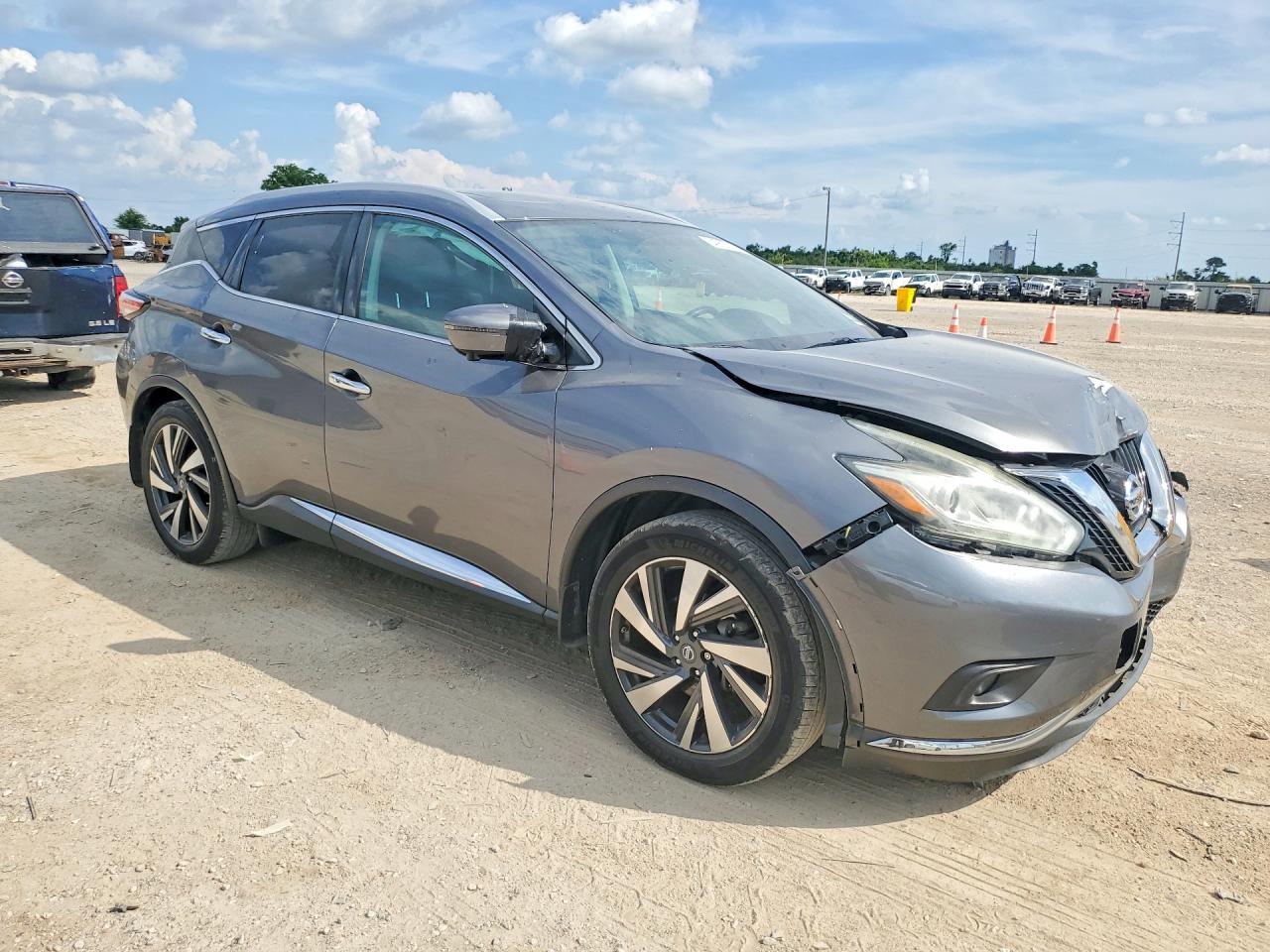 2016 NISSAN MURANO