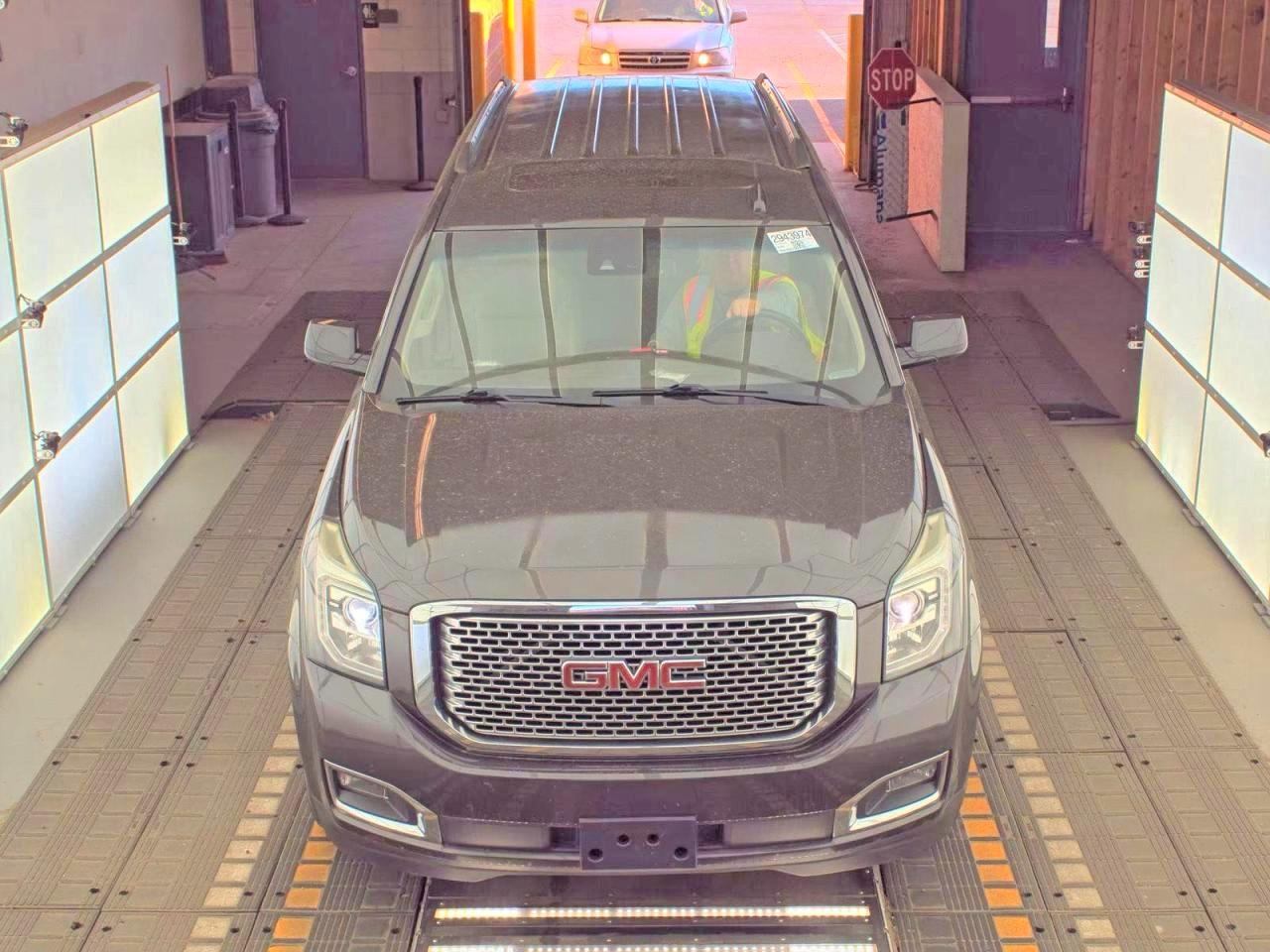 2015 GMC YUKON