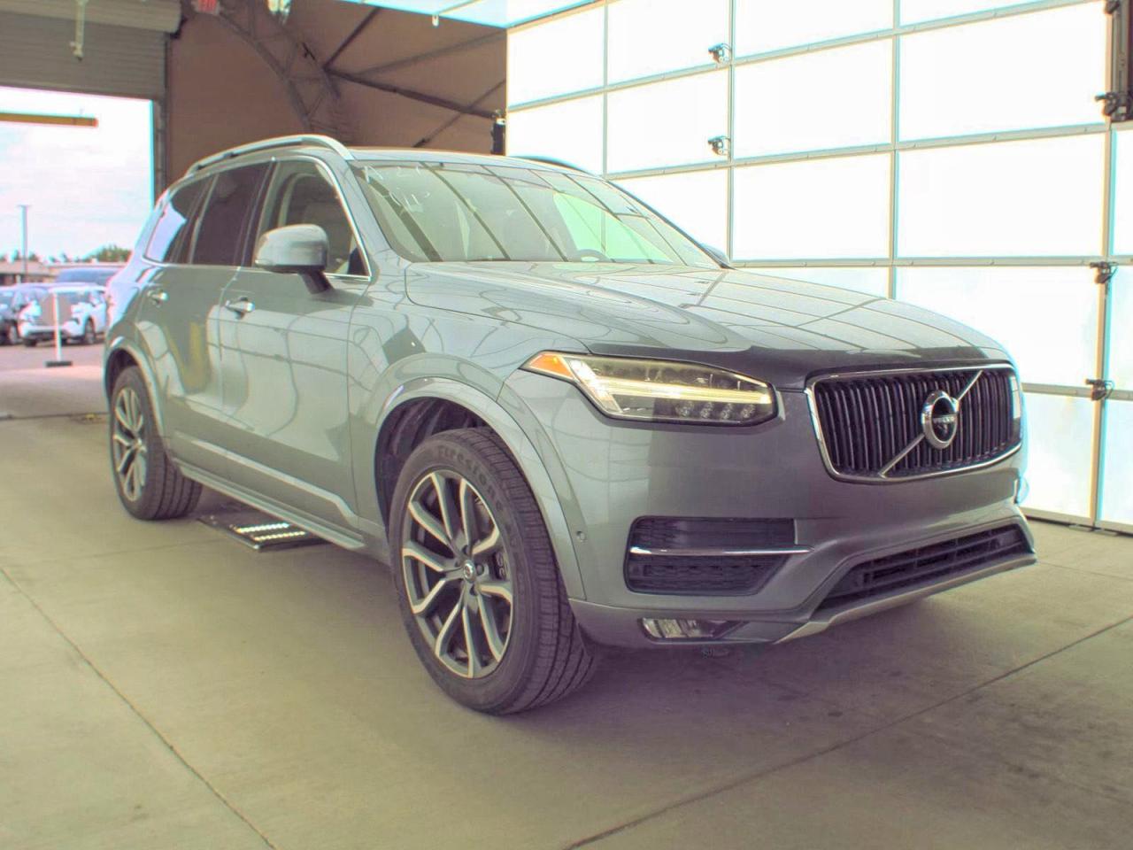 2017 VOLVO XC90