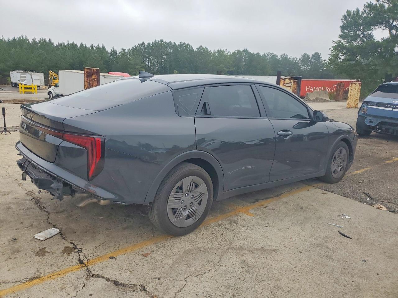 2025 KIA K4 LX