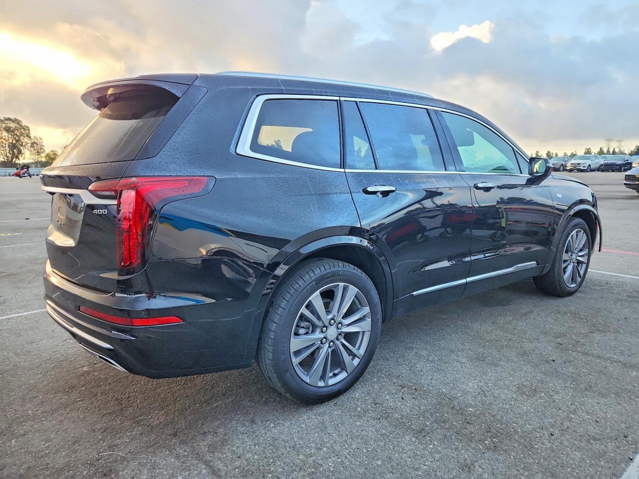 2024 CADILLAC XT6