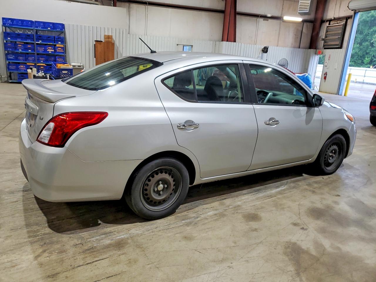 2019 NISSAN VERSA