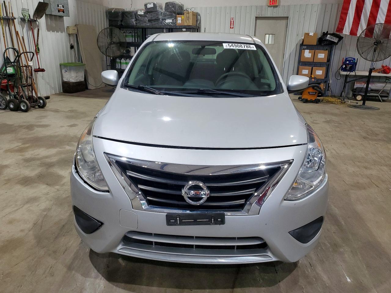 2019 NISSAN VERSA