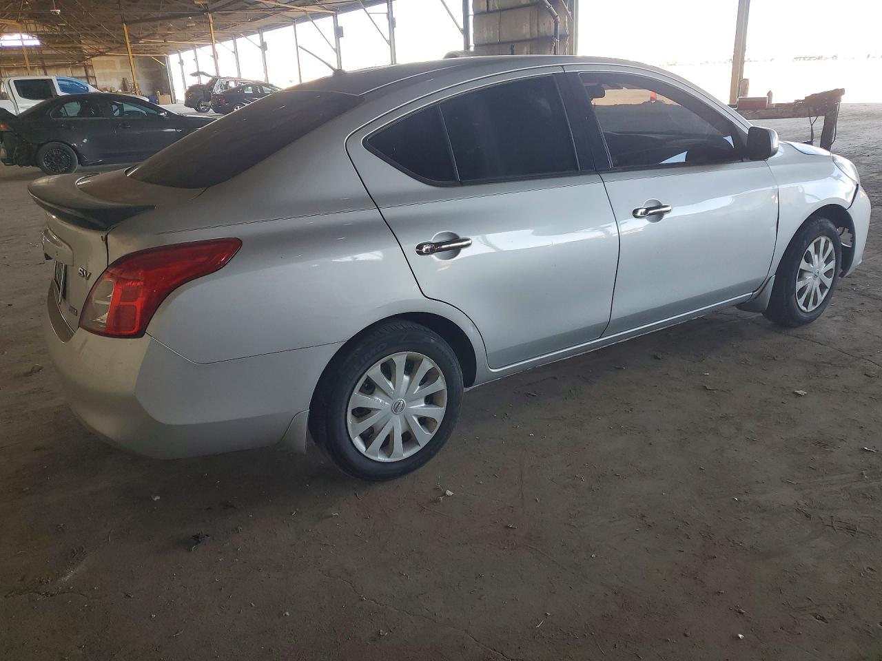 2014 NISSAN VERSA