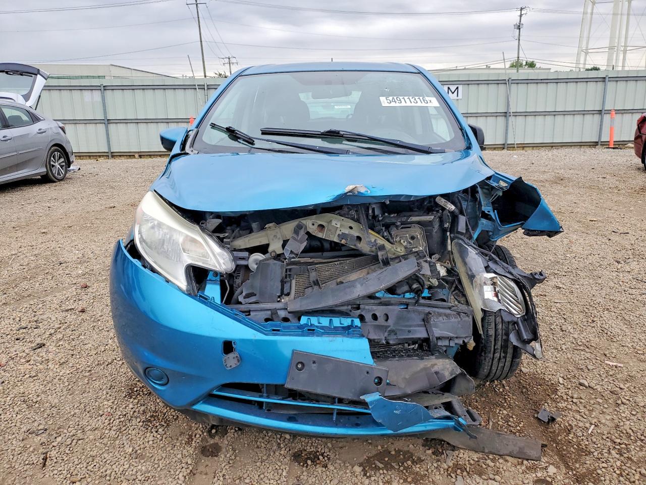 2015 NISSAN VERSA
