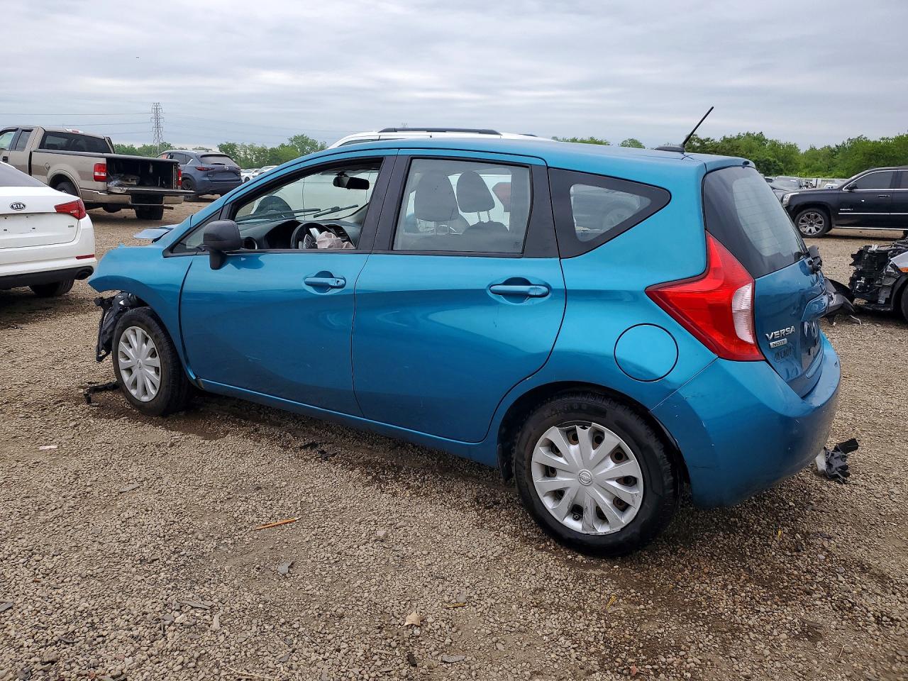 2015 NISSAN VERSA
