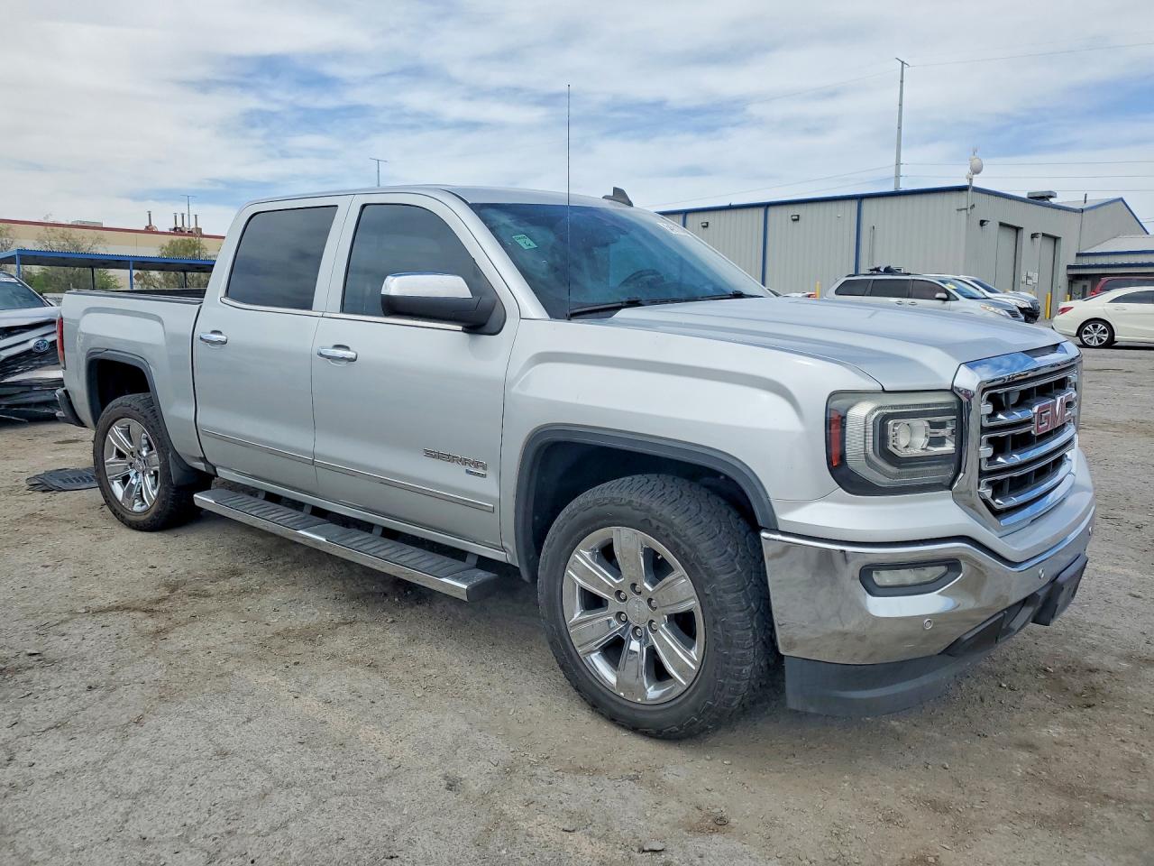 2016 GMC SIERRA
