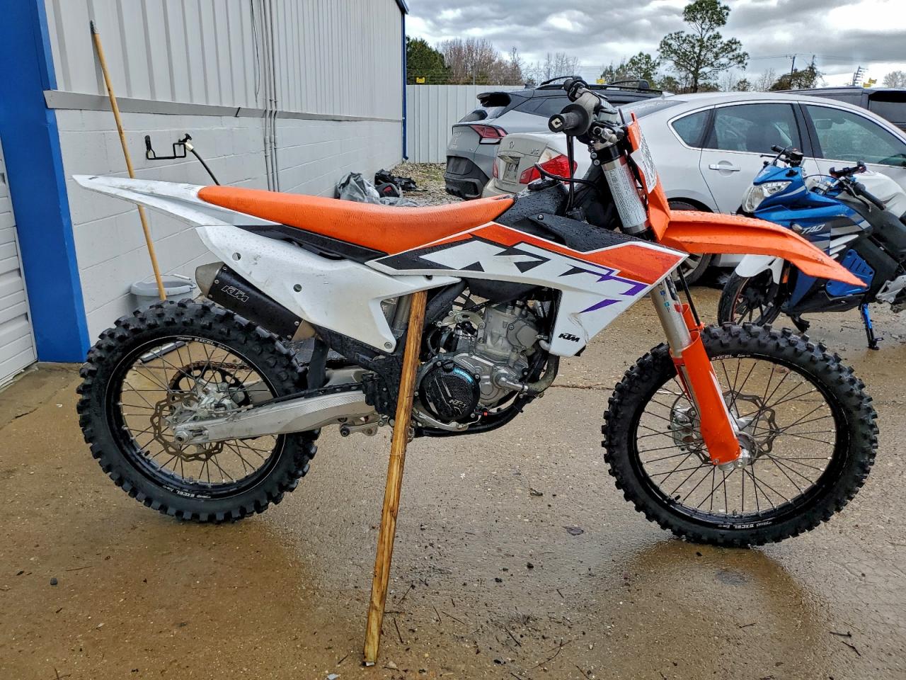 2023 KTM MOTORCYCLE