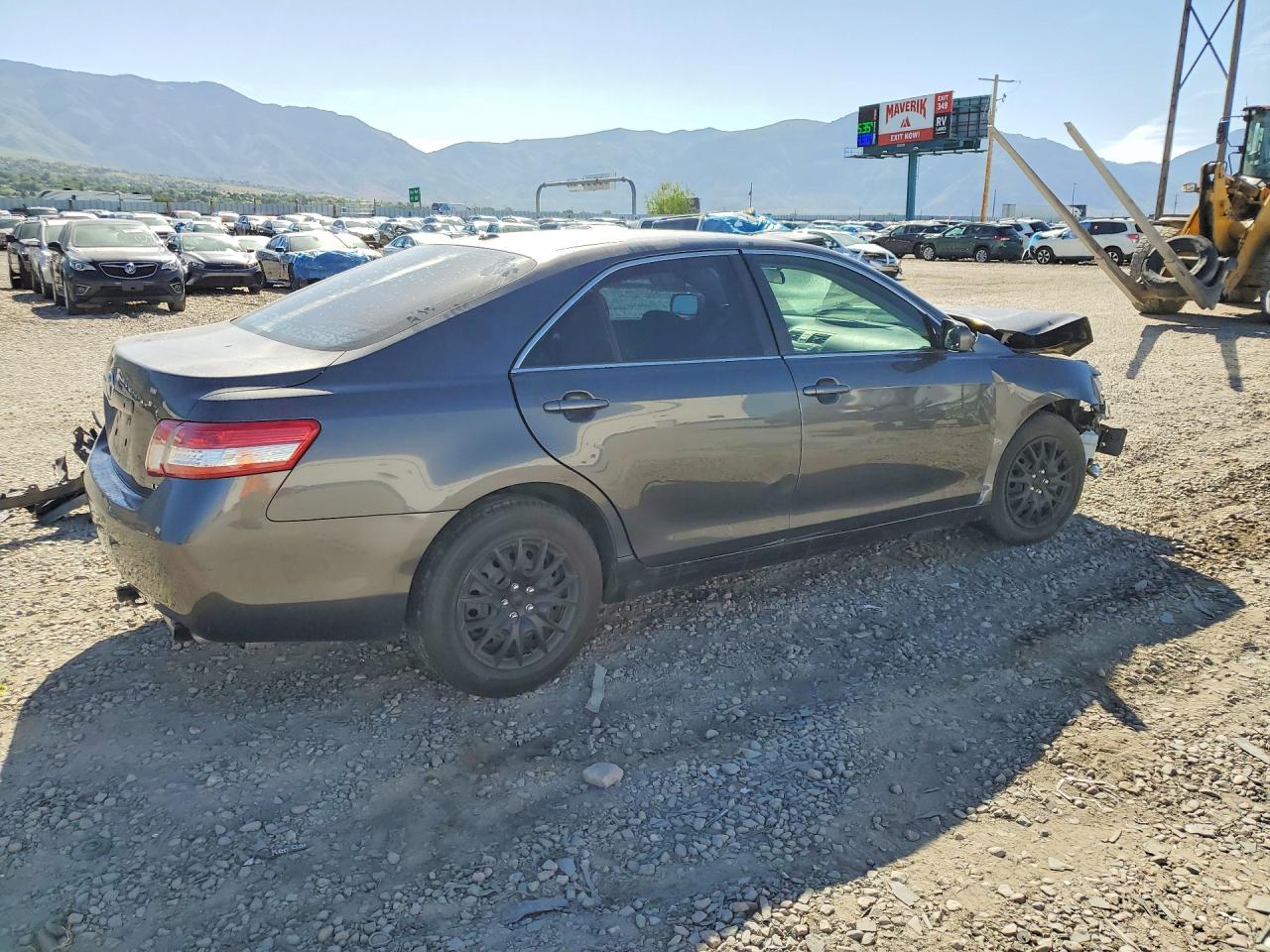2010 TOYOTA CAMRY