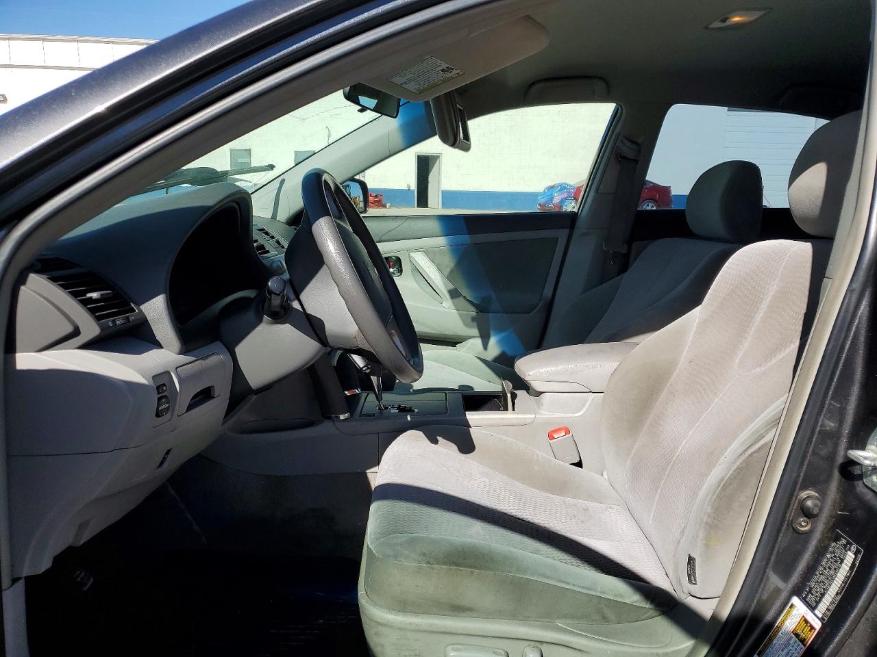 2010 TOYOTA CAMRY