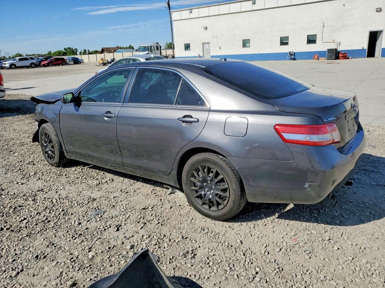 2010 TOYOTA CAMRY