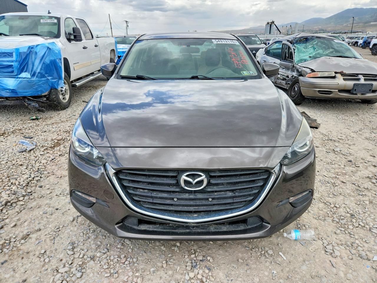 2017 MAZDA 3