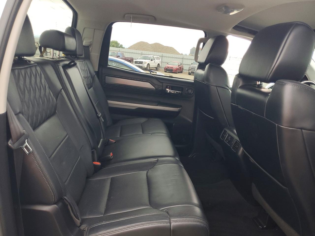 2019 TOYOTA TUNDRA
