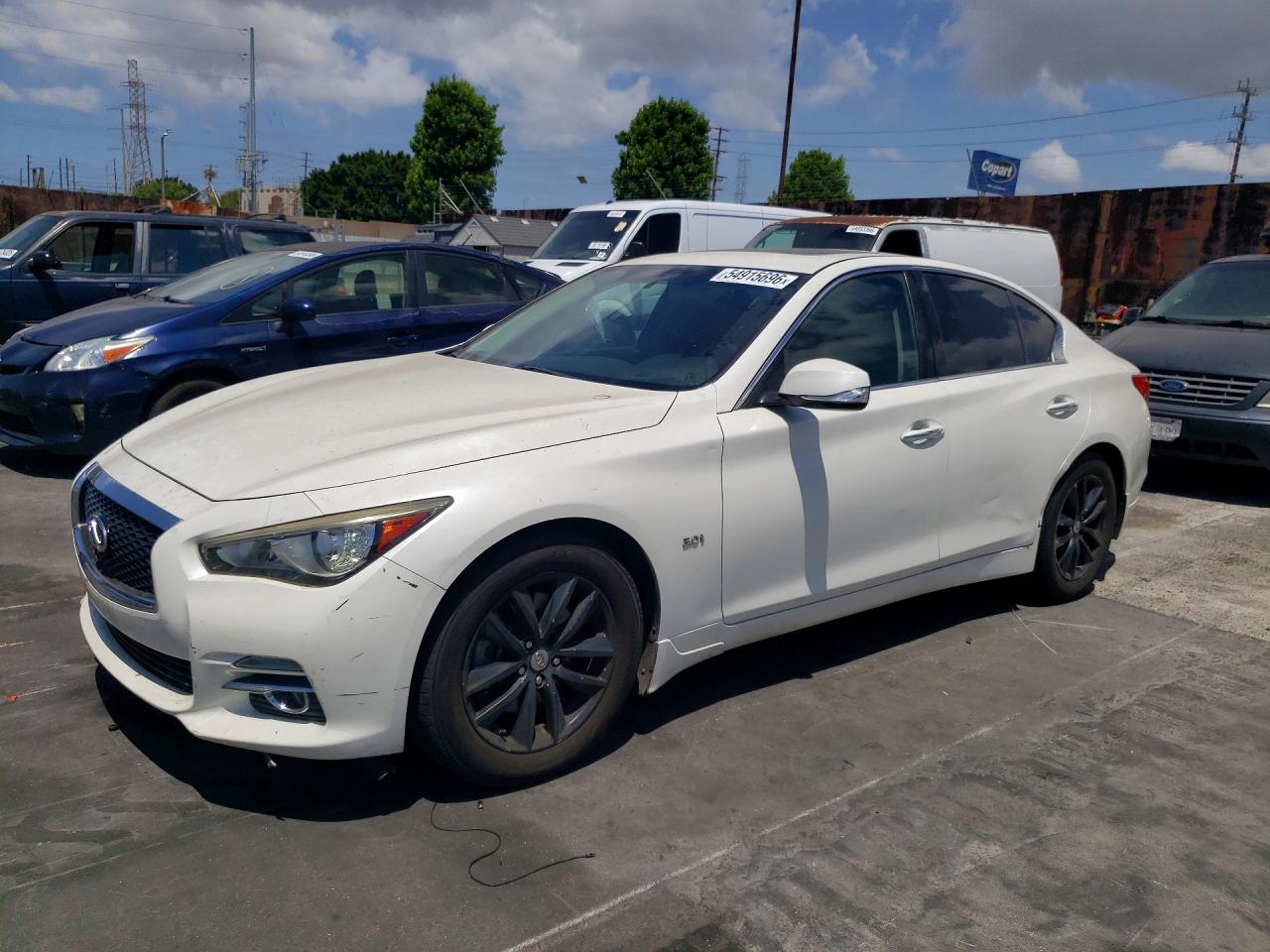 2016 INFINITI Q50
