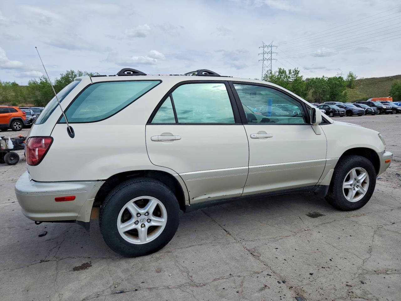 2000 LEXUS RX300