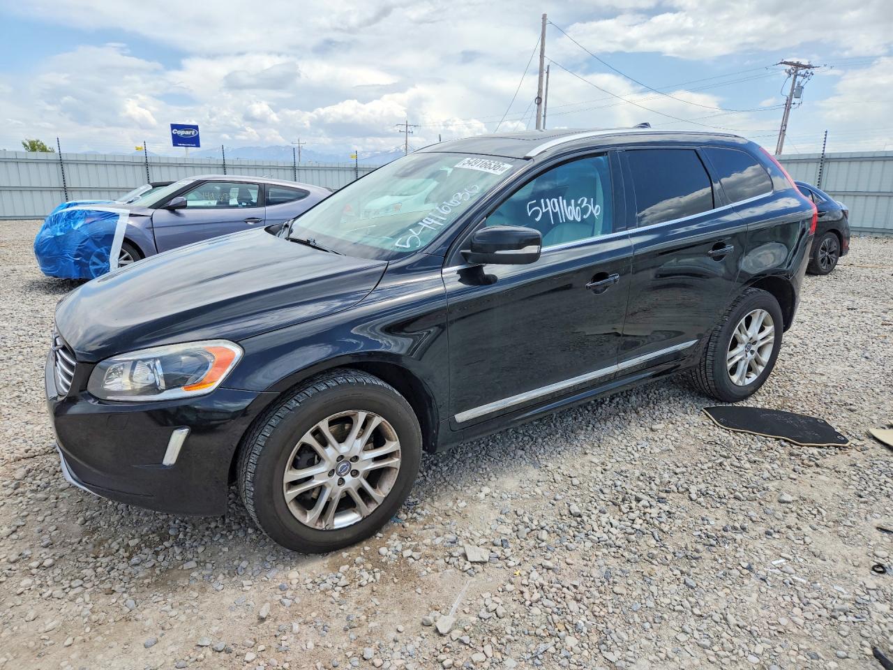 2015 VOLVO XC60