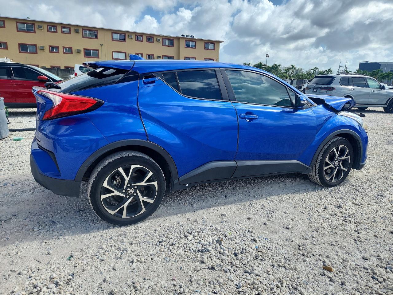 2021 TOYOTA C-HR