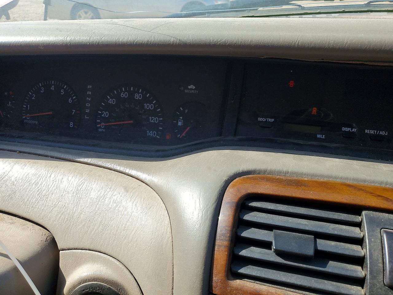 2003 TOYT AVALON