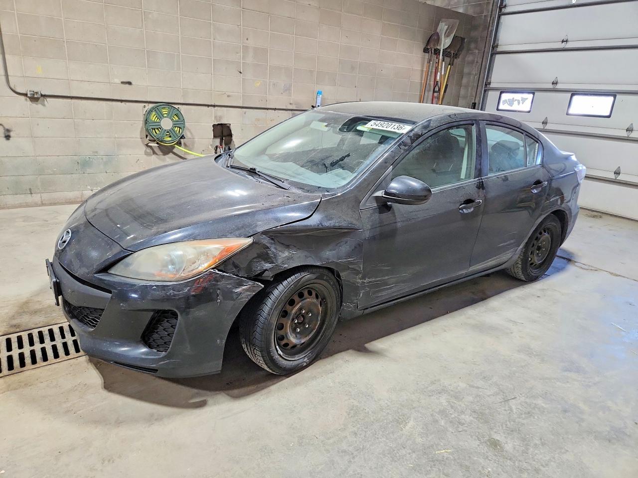 2013 MAZDA 3
