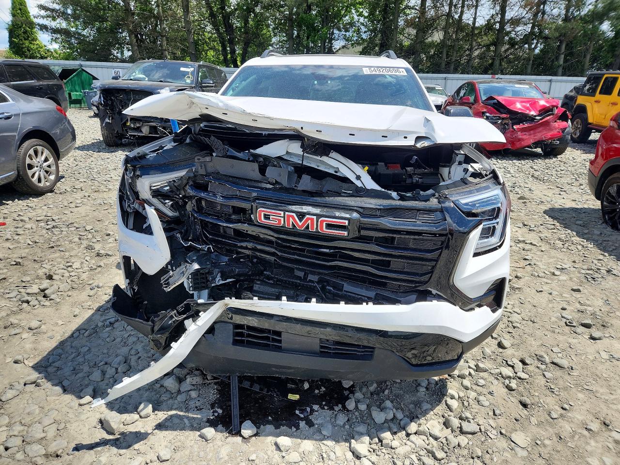 2025 GMC TERRAIN
