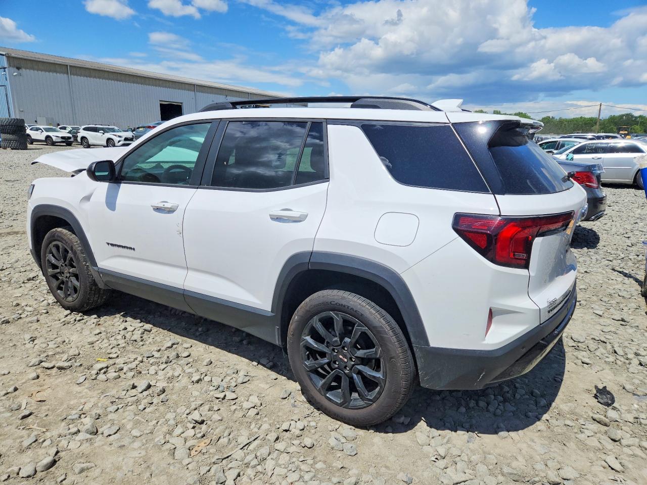 2025 GMC TERRAIN