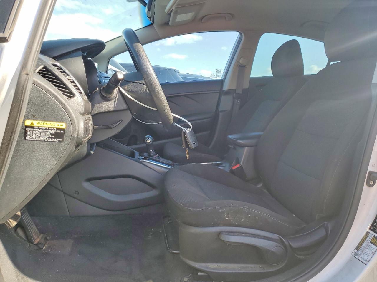 2017 KIA FORTE