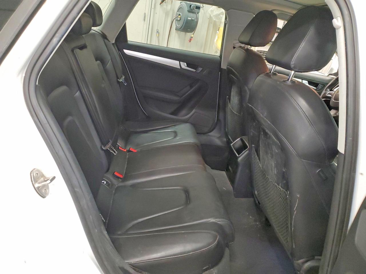 2010 AUDI A4
