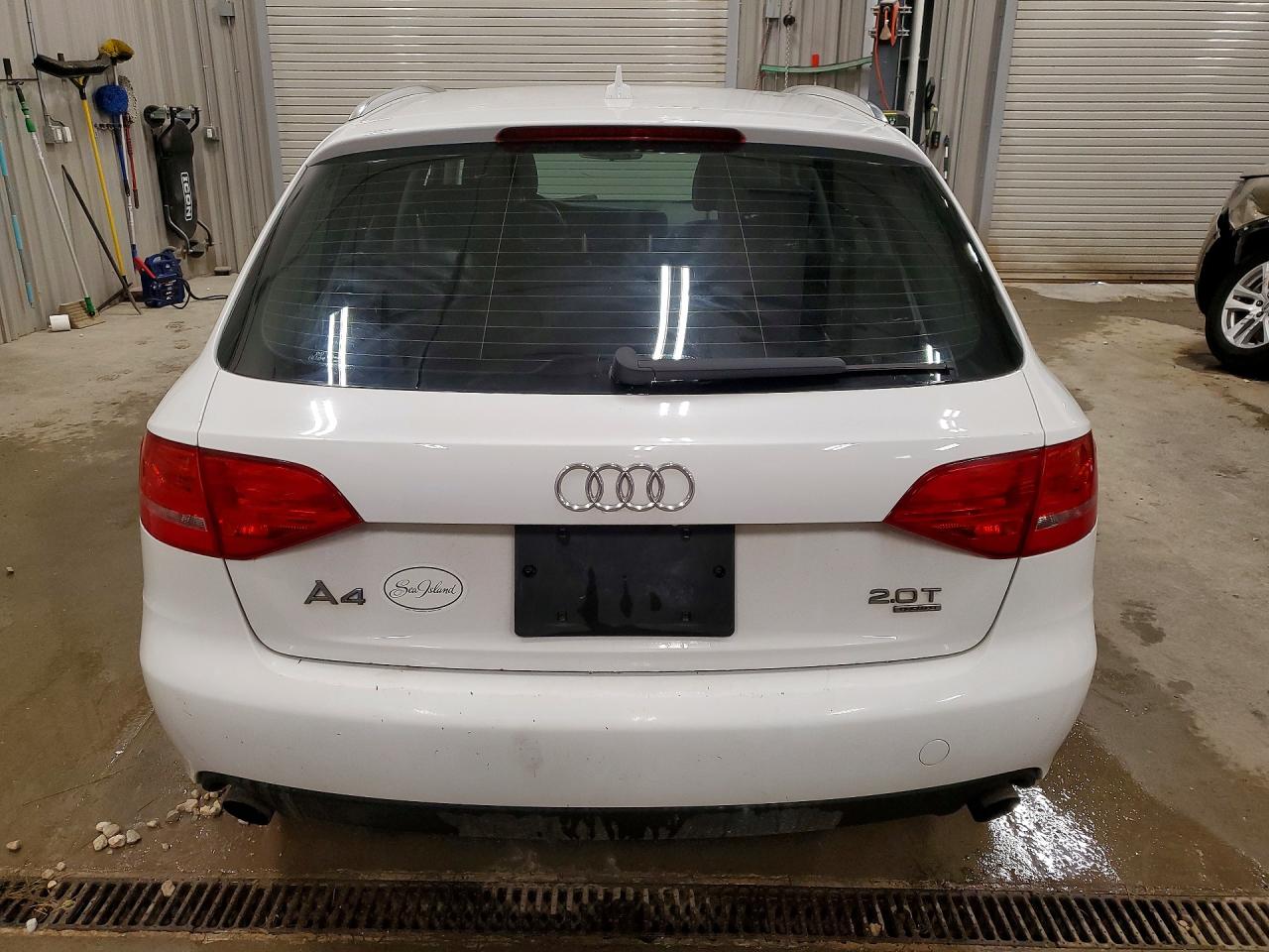 2010 AUDI A4