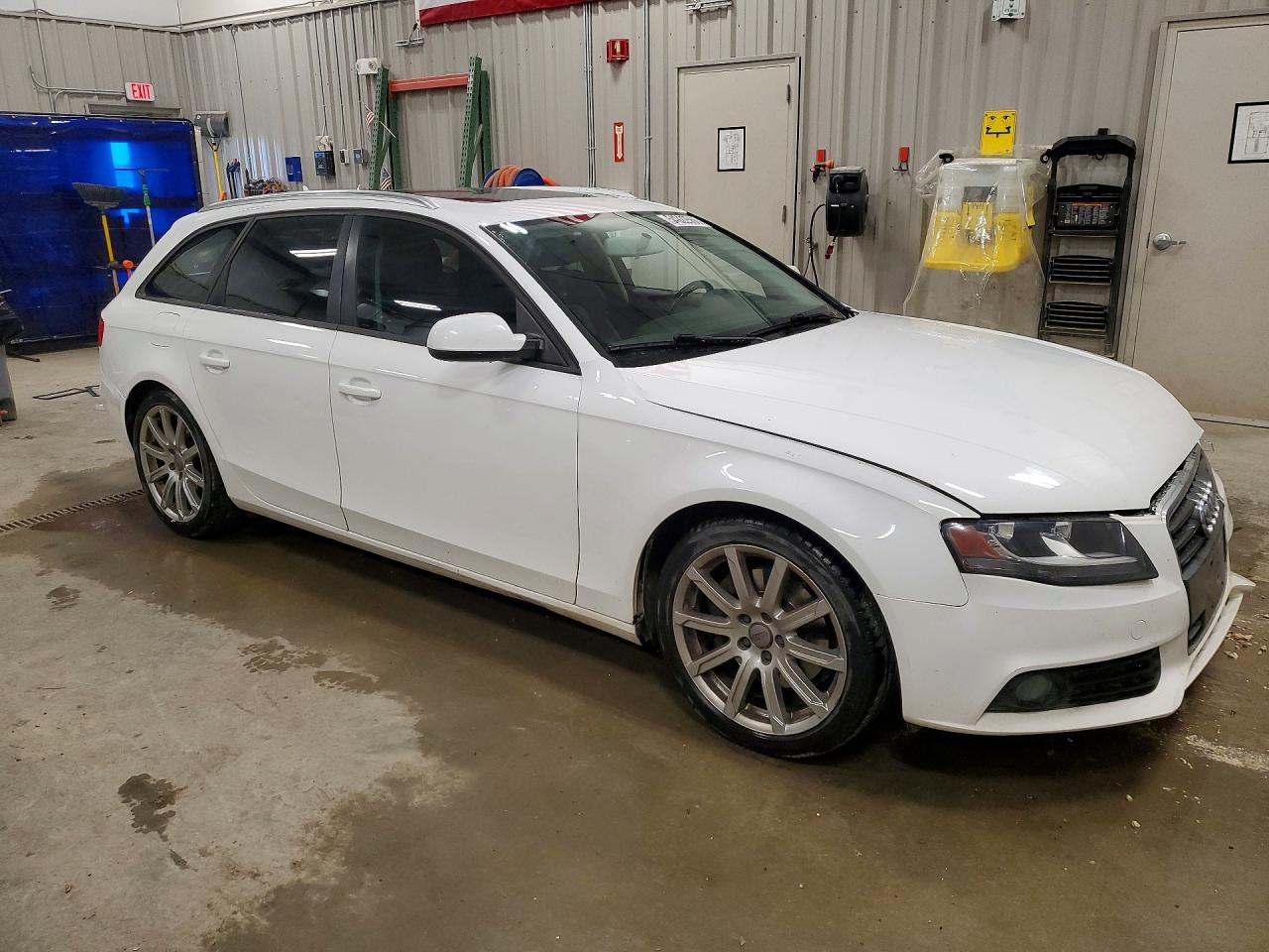 2010 AUDI A4
