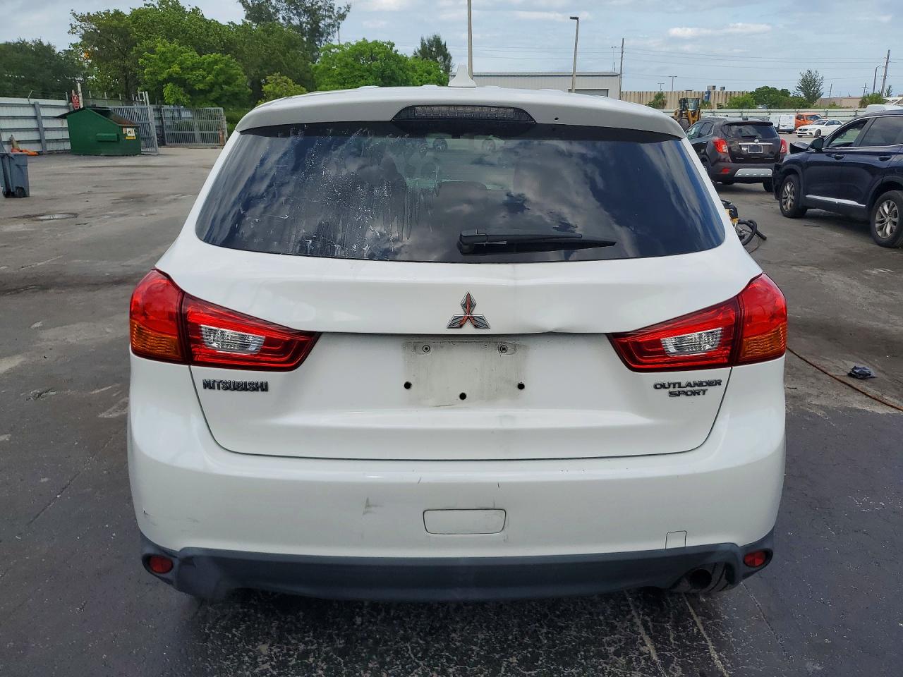 2017 MITSUBISHI OUTLANDER