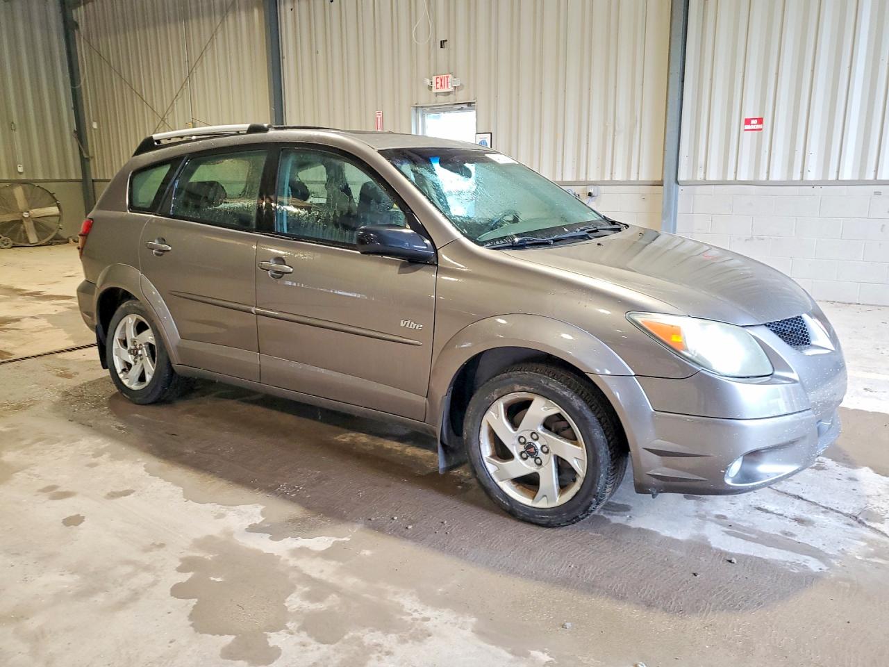 2004 PONTIAC VIBE