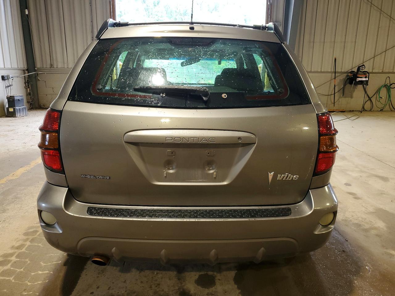 2004 PONTIAC VIBE