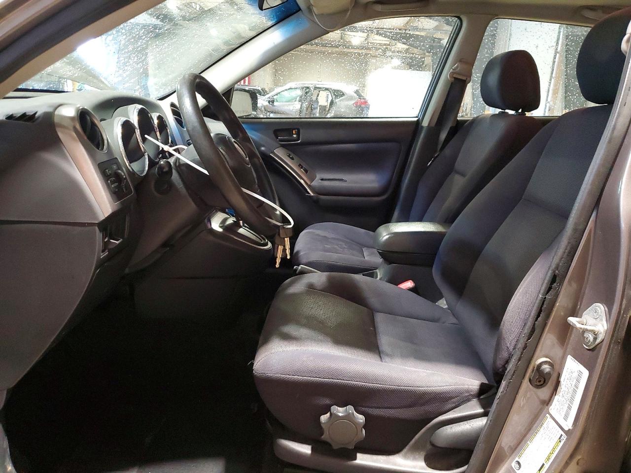 2004 PONTIAC VIBE