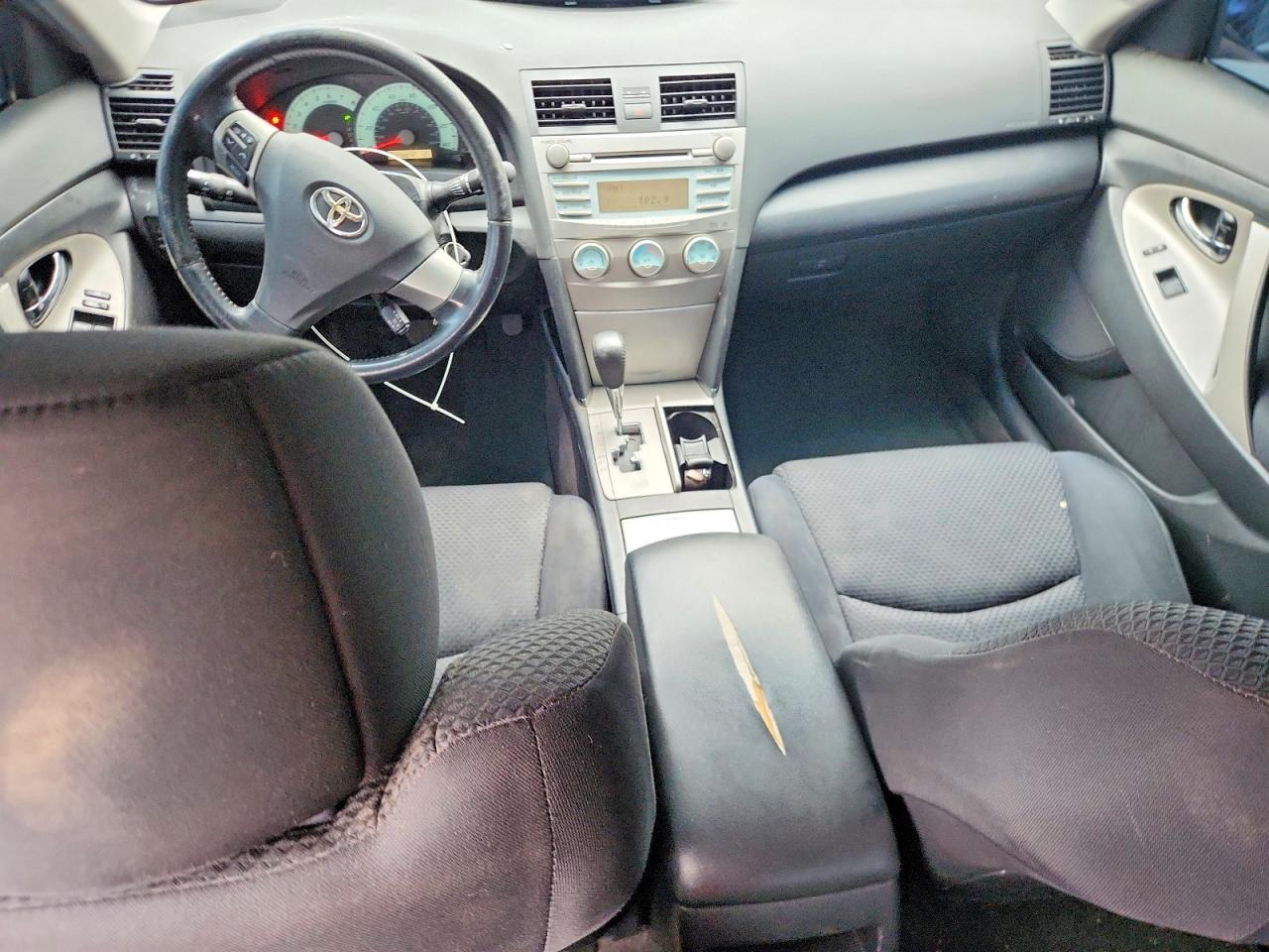 2009 TOYOTA CAMRY