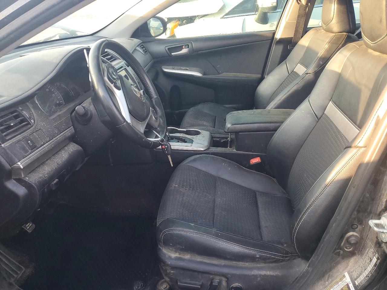 2012 TOYOTA CAMRY