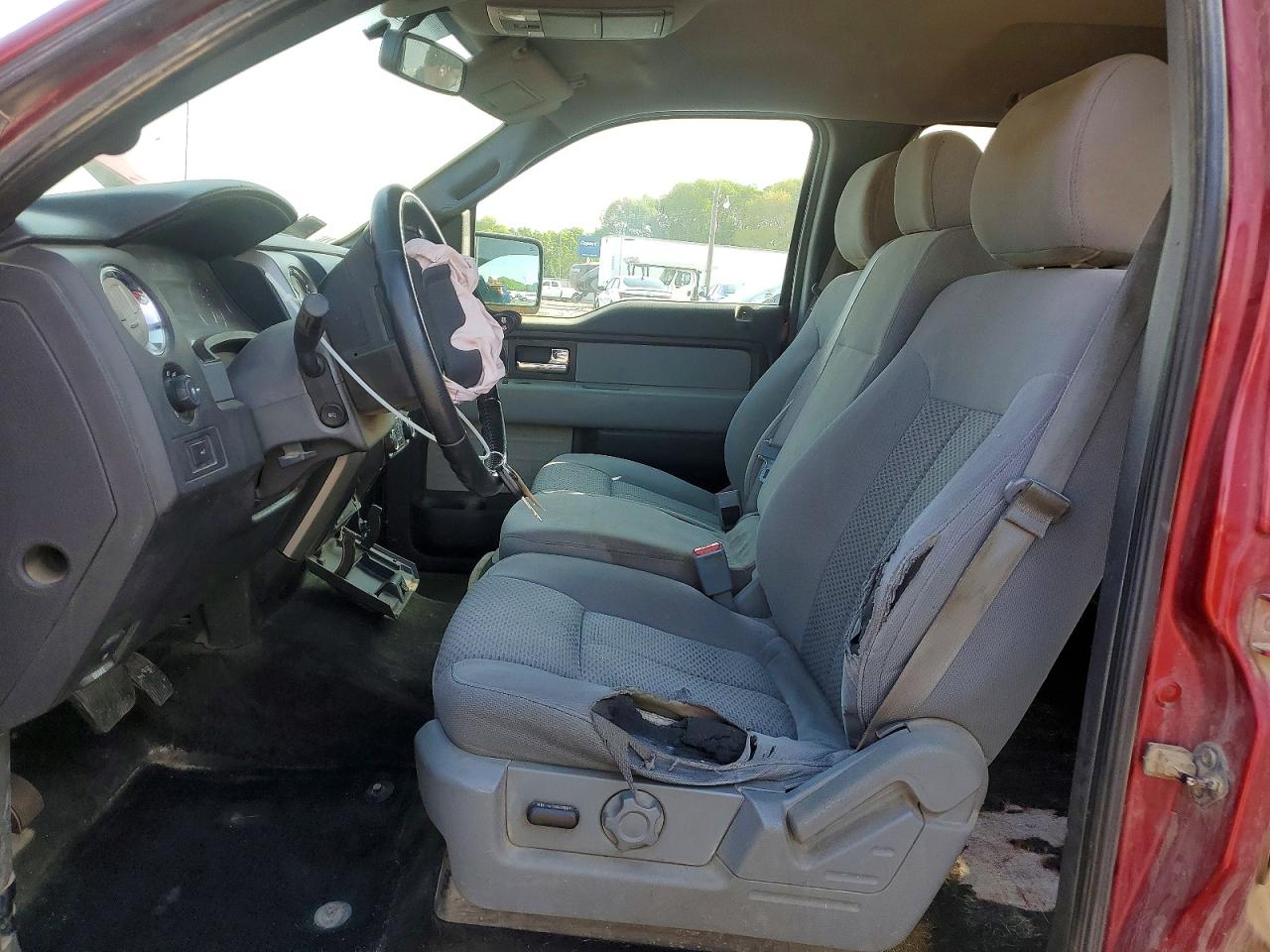2013 FORD F150